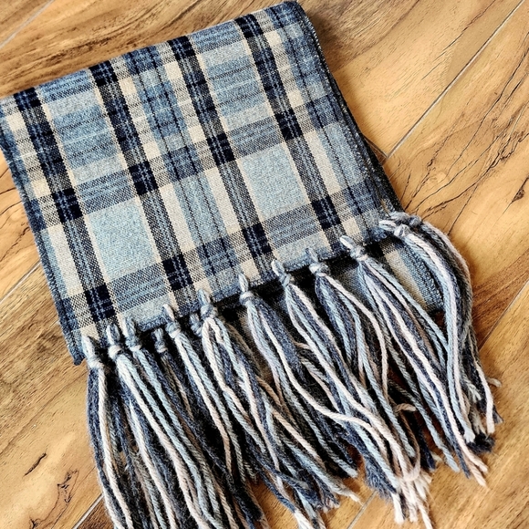 PLAID WOOL SCARF - 8 1/2" X 70" (NWOT) - Picture 2 of 5